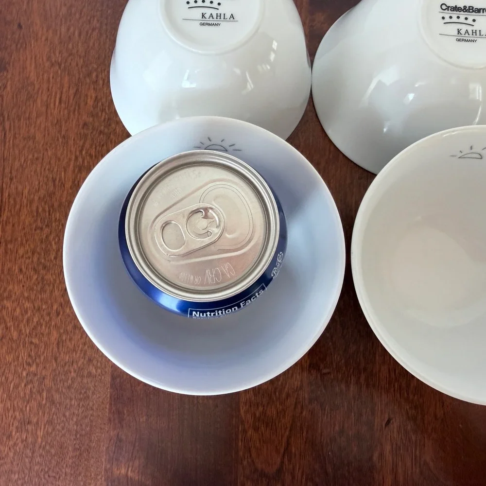 Crate & Barrel Kahla Bowls 4pc White Germany Excellent Sun Graphic 5.25in